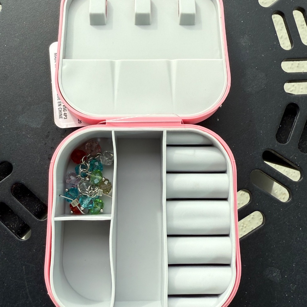Travel Jewelry Box - Picture 13 of 16